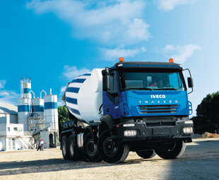 Is Daimler (quietly) stalking Iveco?