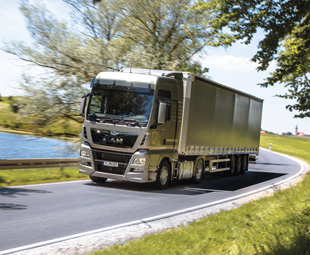 With a striking restyled front, the new Euro-6 trucks in the TG family produce hardly any emissions.