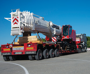 As part of the world launch, journalists were invited to drive the trucks through an extremely tight, twisty route. This confirmed the outstanding manoeuvrability of these extraordinary vehicles. They’re big but nimble!