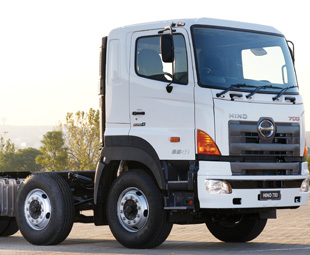 Hino shows how construction is done