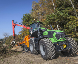 This tractor will not twist your neck