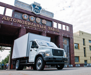 The impressive entrance to GAZ in Nizhny Novgorod. 